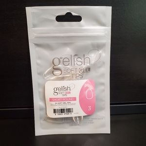 Gelish soft gel full coverage tips, short round, size 3, 50ct
